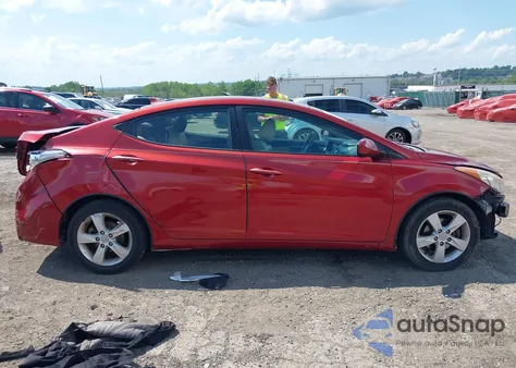 2013 Hyundai Elantra Gls из США, поврежденный, VIN 5NPDH4AE2DH361198